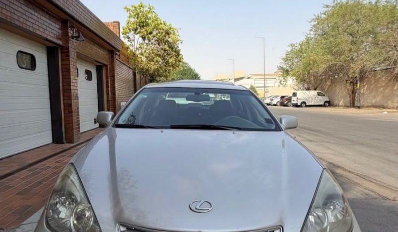 
								حراج للبيع لكزس 300h full									
