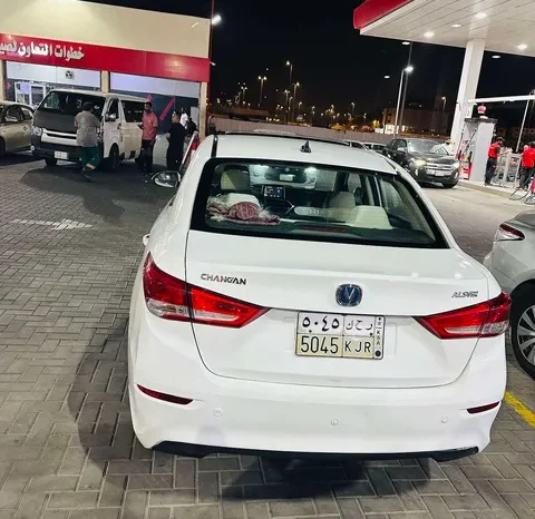 شانجان CS35 بلس 2023 فل كامل (أوتوماتيك) - نظيفة جداً بحالة ممتازة - جدة