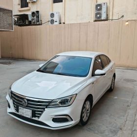 حراج الرياض إم جي MG5