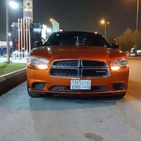 حراج الرياض دودج شارجر V6