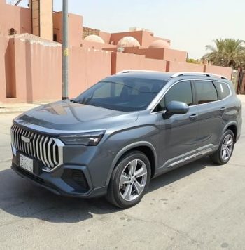 جيلي أوكافانجو 2024 للبيع في الرياض | 7 مقاعد - بحالة الوكالة
