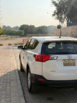 
										سيارة Toyota RAV4 2015 full									