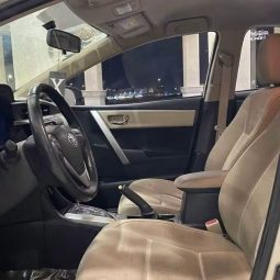 
										سيارة Toyota Corolla 2015 بجدة full									