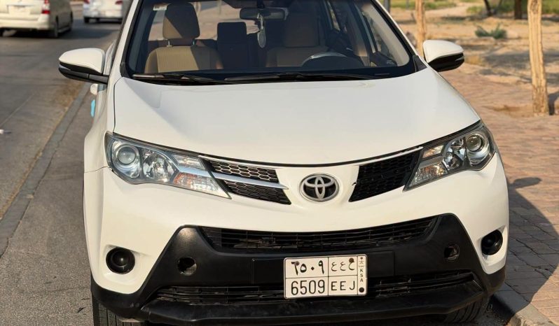 
								سيارة Toyota RAV4 2015 full									
