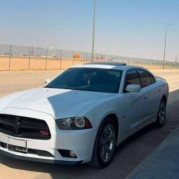 حراج الرياض دودج تشارجر 2013