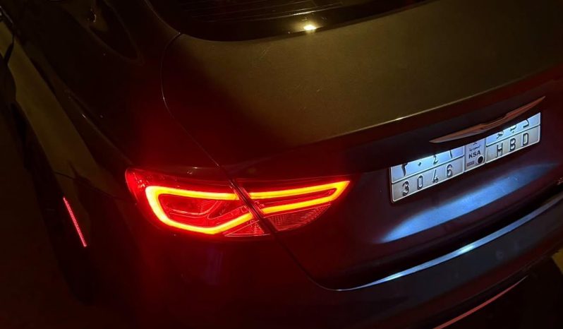 
								سيارة Chrysler 200C 2016 full									