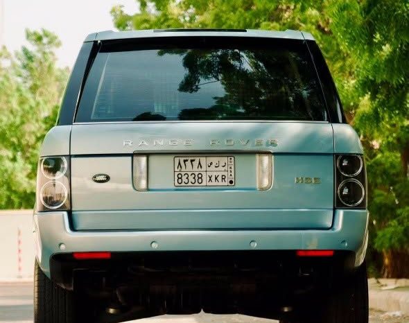
								سيارة Range Rover Vogue 2004 full									