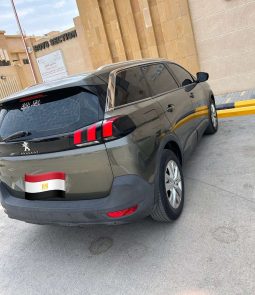 
										2020 Peugeot 5008 سيارة بالرياض full									