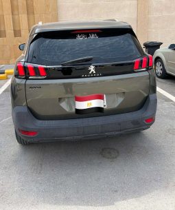 
										2020 Peugeot 5008 سيارة بالرياض full									