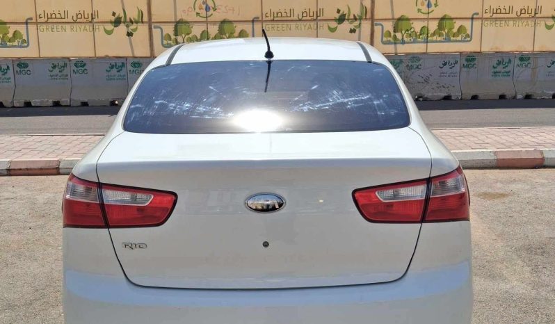 
								سيارة 2014 Kia Rio بالرياض full									