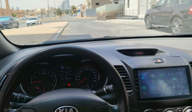 
								Kia Cerato سيارة 2017 بالرياض full									