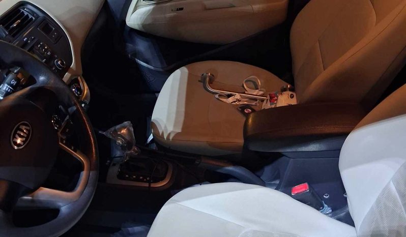 
								سيارة 2014 Kia Rio بالرياض full									
