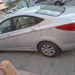 
										 سيارة Hyundai Accent موديل 2013 full									