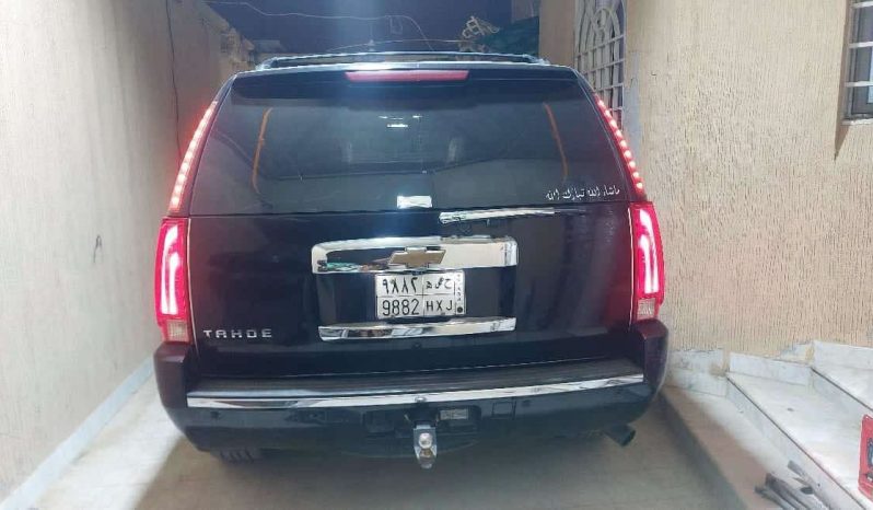
								سيارة Chevrolet Tahoe موديل 2010 بالرياض full									