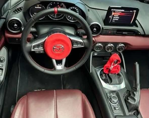 
								سيارة Mazda MX-5 موديل 2021 full									