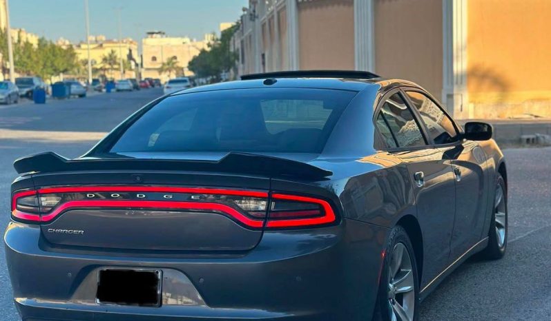 
								سيارة Dodge Charger 2018 بالدمام full									