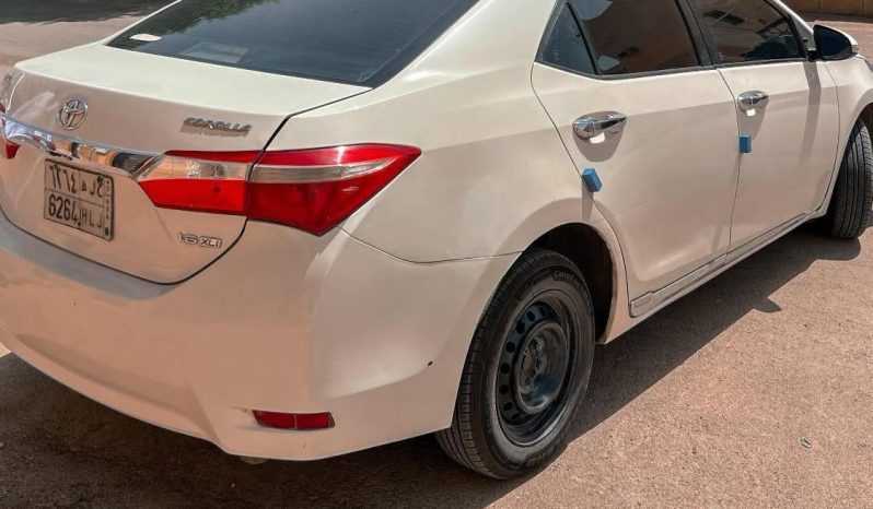 
								Toyota Corolla موديل 2015 بالرياض full									