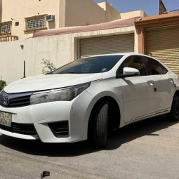 
										Toyota Corolla موديل 2015 بالرياض full									