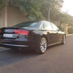 
										سيارة Audi A8L موديل 2011 full									
