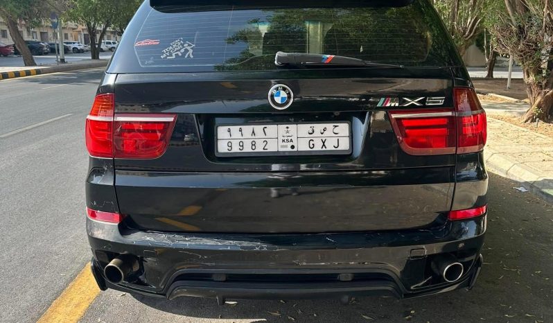 
								BMW X5 موديل 2012 xDrive full									