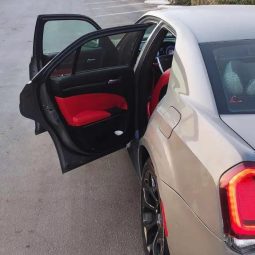 
										Chrysler 300C 2014 للبيع في جدة full									