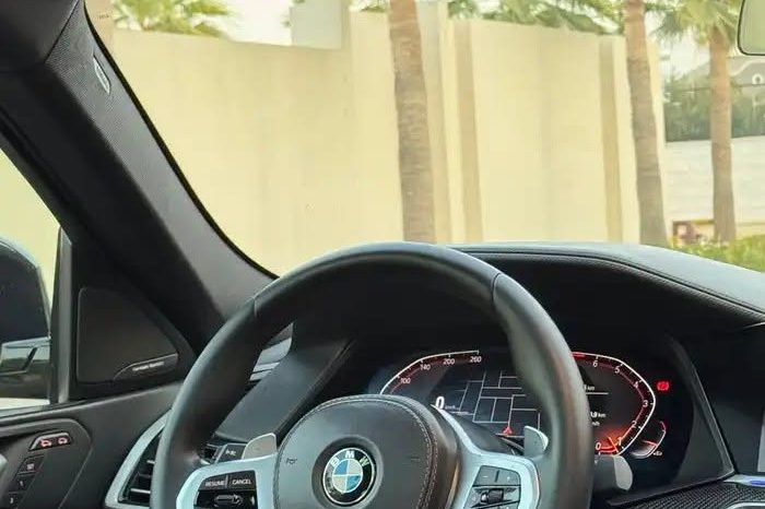
								سيارة BMW X6 2021 full									
