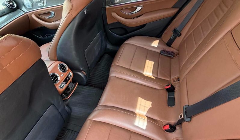 
								سيارة Mercedes E350 بالرياض full									