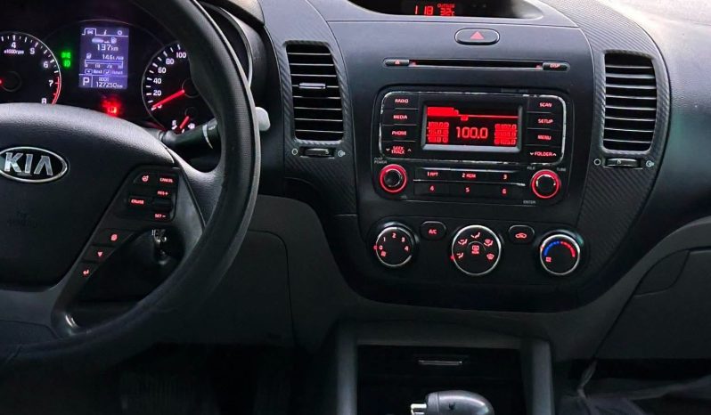 
								سيارة Kia Cerato 2015 بالرياض full									