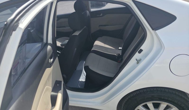 
								سيارة Hyundai Accent الموديل 2018 full									