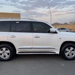 
										سيارة Toyota Land Cruiser بالطائف full									