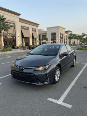 Toyota Corolla سيارة 2024