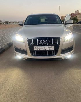 سيارة Audi Q7 موديل 2014