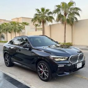 سيارة BMW X6 2021