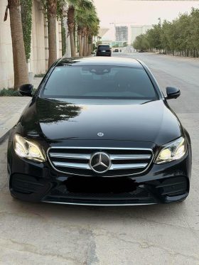 سيارة Mercedes E350 بالرياض