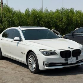 حراج للبيع بي ام دبليو  740Li
