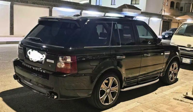 
								سيارة 2011 (Range Rover Sport) full									