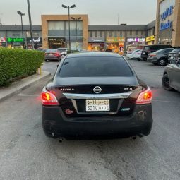 
										سيارة Nissan Altima بالرياض full									