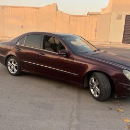 
										سيارة Mercedes E280 2008 بالرياض full									