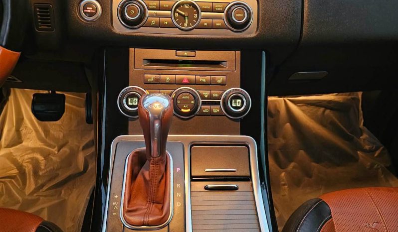 
								سيارة 2011 (Range Rover Sport) full									