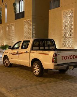 سيارة Toyota Hilux 2012