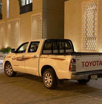 سيارة Toyota Hilux 2012