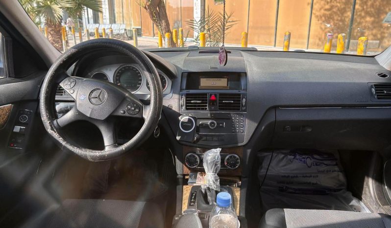 
								سيارة مرسيدس Mercedes C200 full									