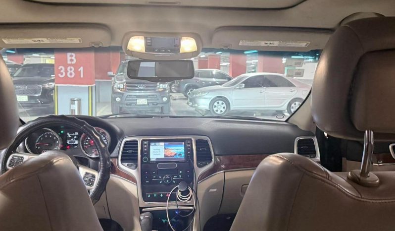 
								سيارة Jeep Cherokee 2011 بالخبر full									