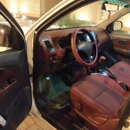 
										سيارة Toyota Hilux 2012 full									