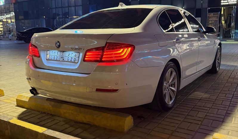 
								سيارة 2016  BMW 520i full									