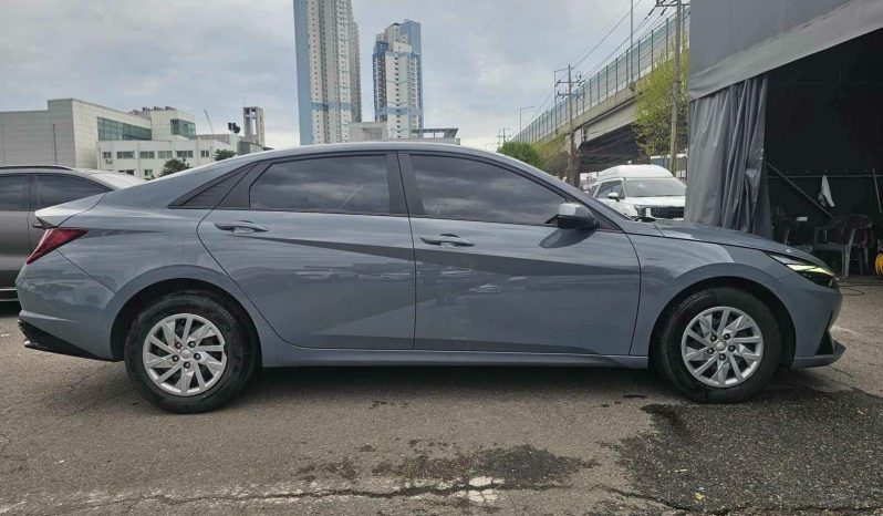 
								سيارة 2022 Hyundai Elantra full									
