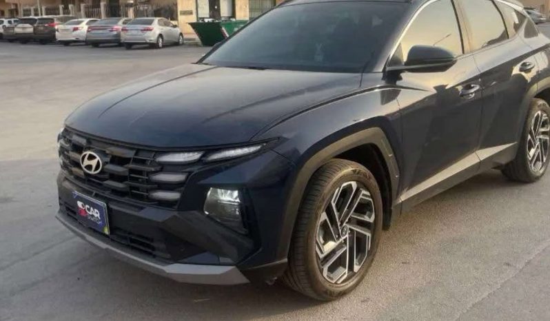 
								Hyundai Tucson 2025 سيارة  full									