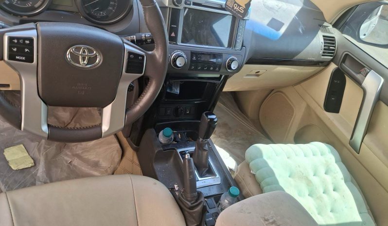 
								سيارة Toyota Prado بالرياض full									