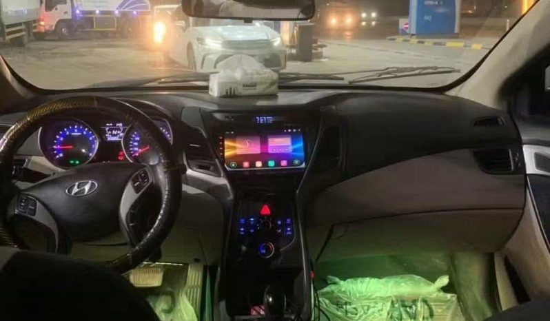 
								سيارة Hyundai Elantra بالرياض full									