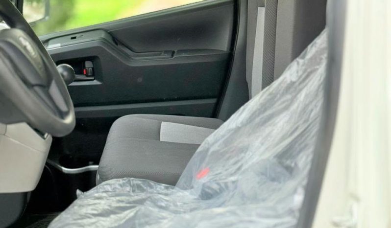 
								سيارة Toyota Hiace  بجدة full									